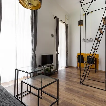 Appartamento Miniloft A @ A/c Fast Wi-fi Budapest